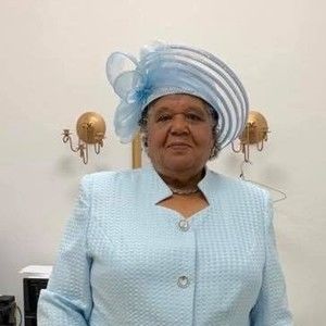 Meet your Posher, Barbara